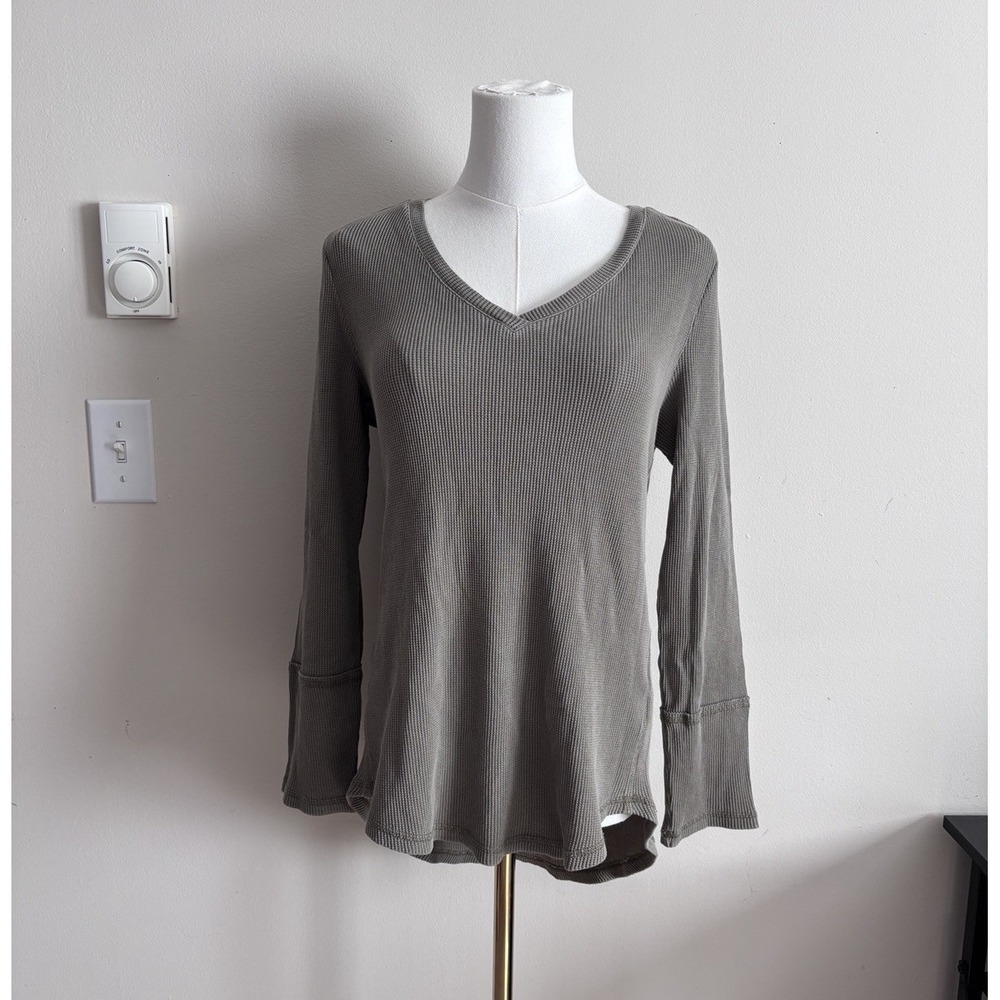 Escape by Habitat Small Thermal Long Sleeve Top V Neck Green Cotton Coastal Boho